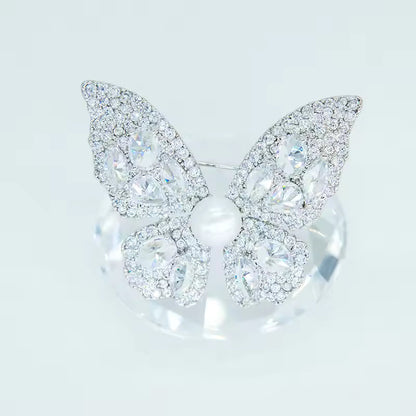 Luxury Butterfly Brooch Fashion Pearl Pins